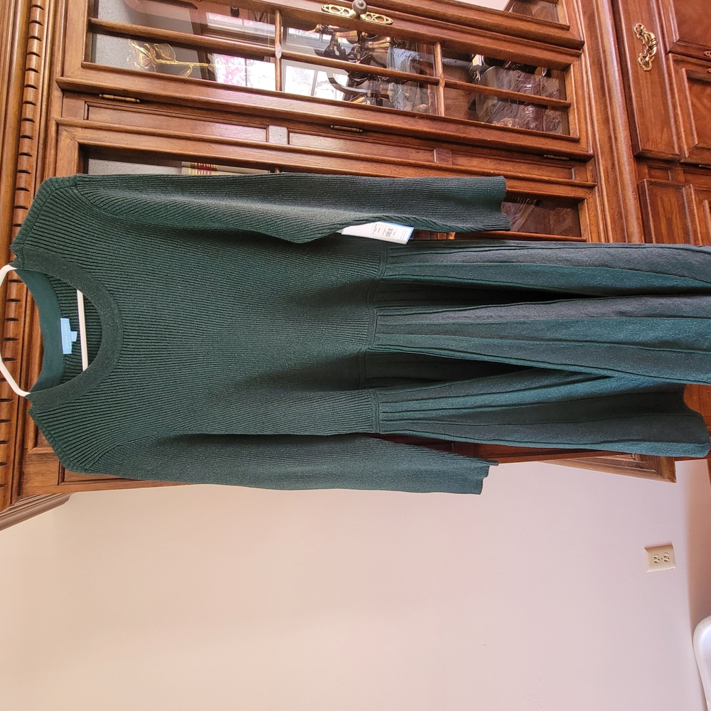 Elegant Green Knit Dress